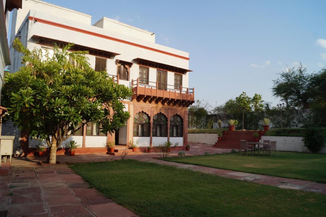 Amritara Chandra Mahal Haveli, Bharatpur Esterno foto