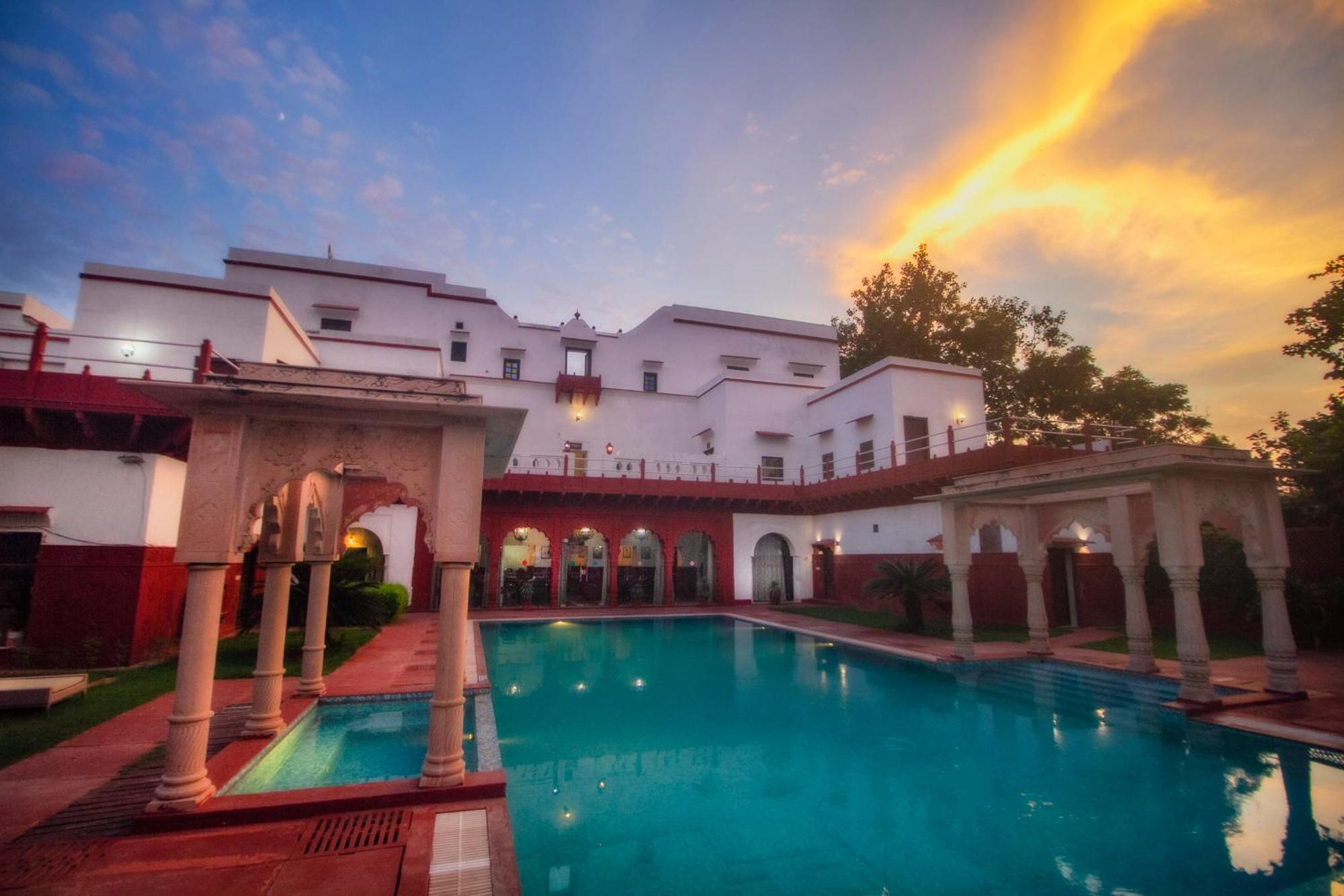 Amritara Chandra Mahal Haveli, Bharatpur Esterno foto