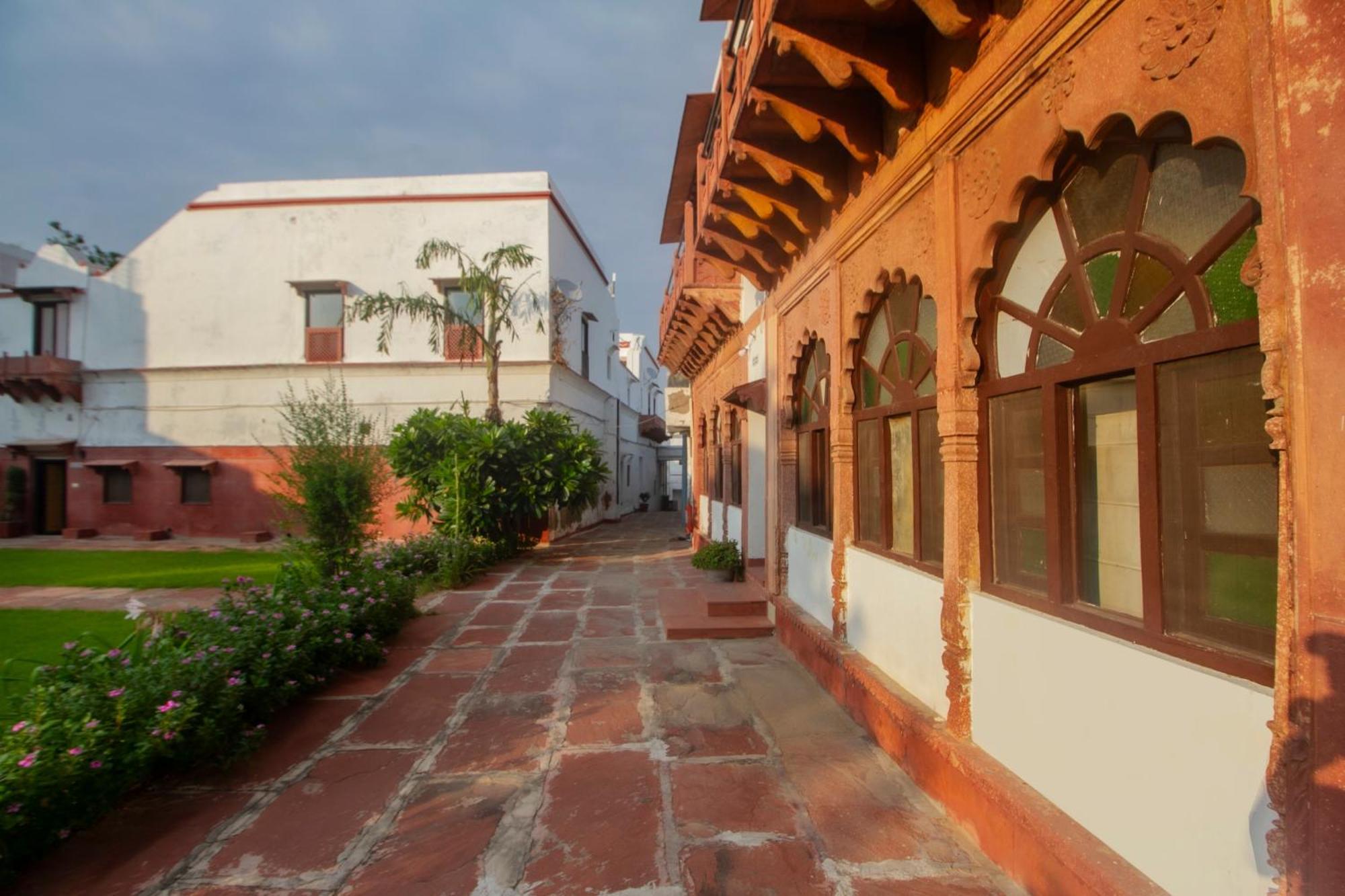 Amritara Chandra Mahal Haveli, Bharatpur Esterno foto